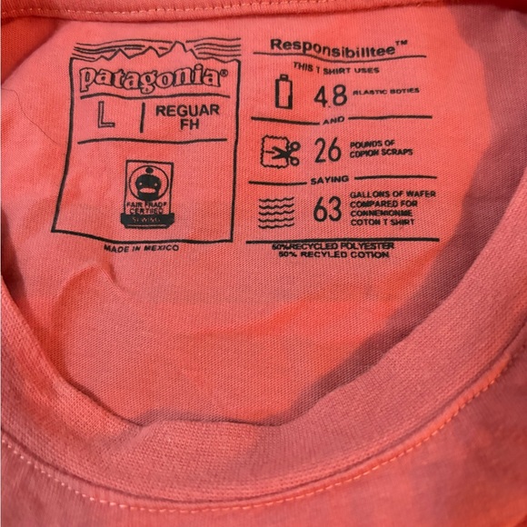 Patagonia “responsibilitee” long sleeve Tshirt. EUC size large - Picture 3 of 3